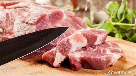 法国大批量猪肉将出口我国，国内猪价持续低迷，为何还进口猪肉？