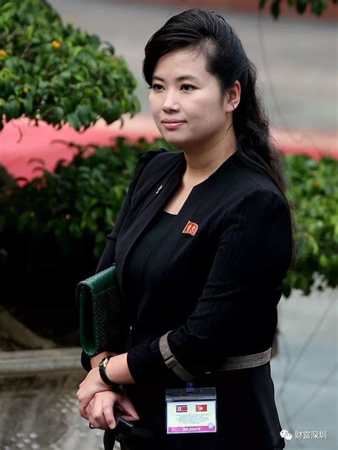 朝鲜外交活动，玄松月现身担任摄影师！她被称为“朝鲜版邓丽君”__凤凰网