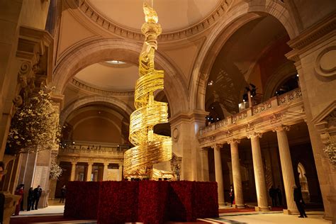 See the Met Gala 2022 Great Hall Centerpiece: Plus the Making of, and ...
