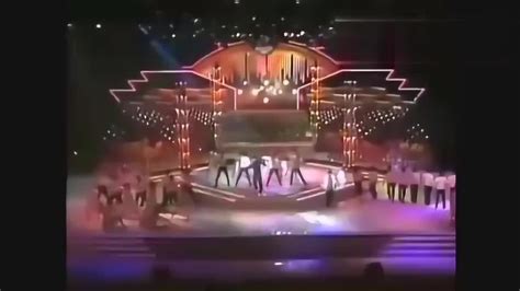 1999年1月30日，第21届十大中文金曲颁奖礼，刘德华和梅艳芳 - 派谷老照片修复翻新上色