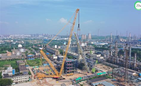 南京工程承建连云港荣泰低温罐顶升成功_中国石化网络视频