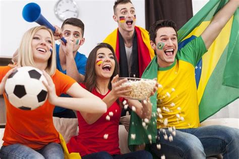 电信携手猫头鹰推世界杯主题餐厅活动 成球迷福音——上海热线体育频道