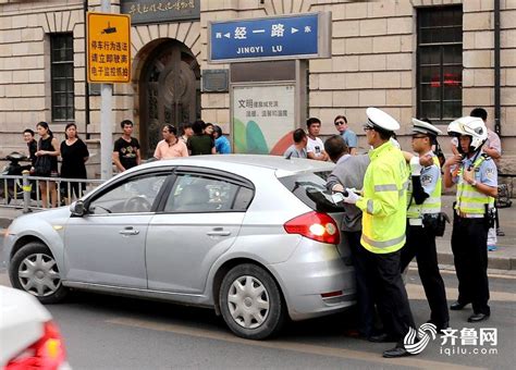 济南：“老司机”酒驾后试图逃跑 被交警一把摁倒_齐鲁原创_山东新闻_新闻_齐鲁网