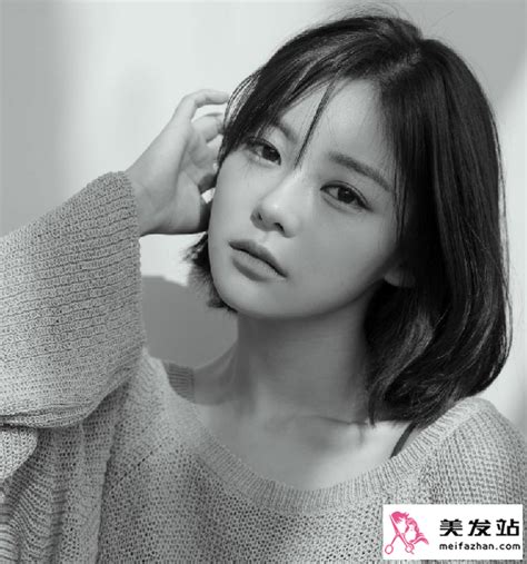 文艺温柔短发女生头像