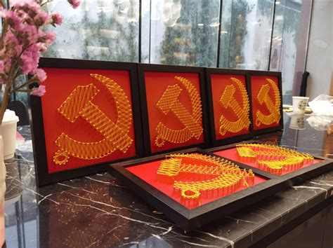 红色非主流姓氏头像