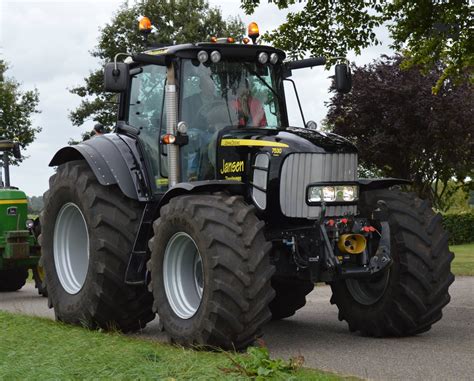 Used John Deere 7530 Premium tractors Year: 2008 Price: $78,210 for ...