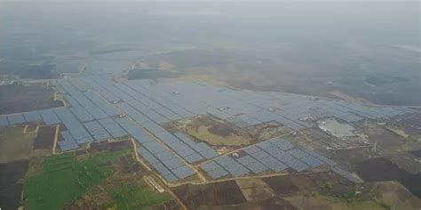 海润光伏与ReNew Power在印度特伦甘纳邦172MW光伏项目竣工并网