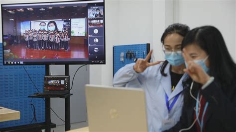 北京科学中心将300多节云课堂送到了远郊区县_凤凰网视频_凤凰网