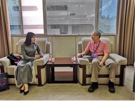 香港城市大学协理副校长李娟访问西安交通大学管理学院-西安交通大学 - 管理学院
