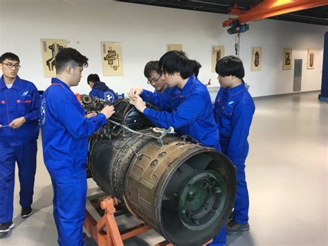 上海工程技术大学：走进春招专业之“飞行器制造工程” —上海站—中国教育在线