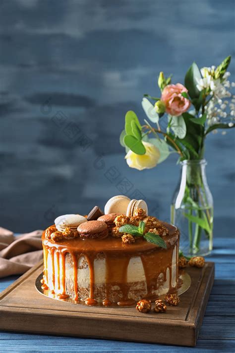 焦糖蜂巢蛋糕 – 小美食谱中心