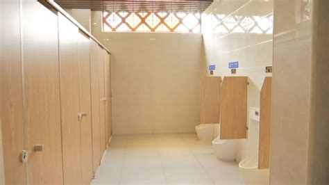 申北路“最靓丽的公厕”全新运营，让居民“方便”更方便！——上海热线HOT频道