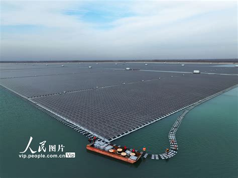 山东聊城：202兆瓦水上漂浮式光伏电站即将投产发电【4】--图片频道--人民网