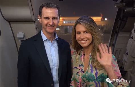 叙利亚总统夫妇乘国航包机回国，中文致谢：谢谢中国，再见！_凤凰网