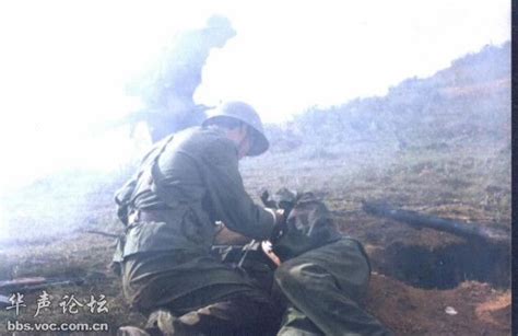 对越自卫反击战二十大感人瞬间 - 图说历史|国内 - 华声论坛