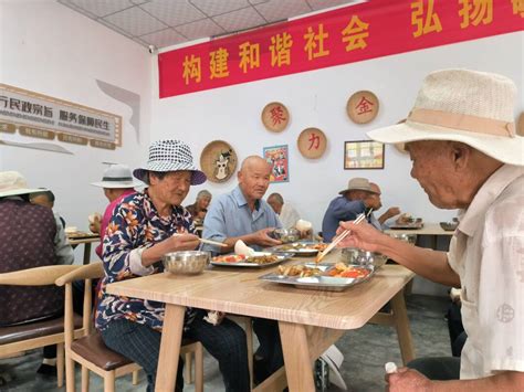 四川青神：乡村老年食堂 实惠又暖心-人民图片网