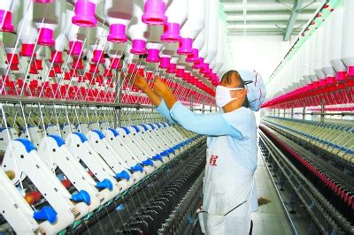 去年长汀纺织产业总产值比增33% - 经济 - 东南网