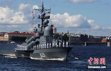 俄海军总司令：俄北方舰队将补充新一代水面舰艇和潜艇 - 新华网客户端