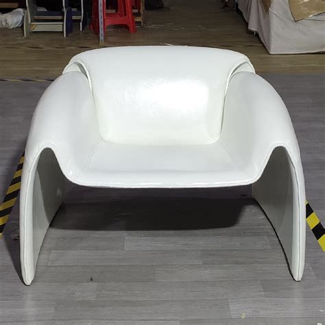 北欧创意椅子异形设计师椅玻璃钢方块椅菱形沙发椅洽谈椅休闲椅