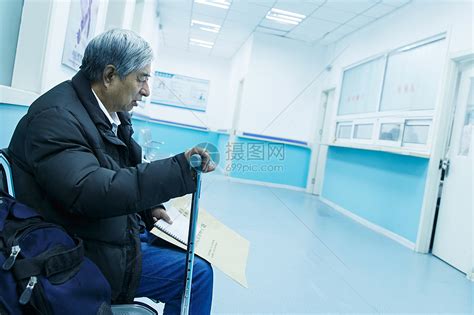 独处孤独康复生病的老人在医院高清图片下载-正版图片501986230-摄图网