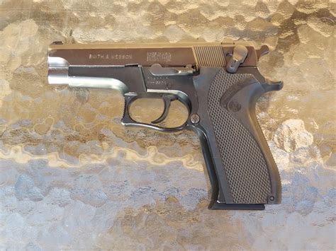 S&W Model 5904, Product Review and Range Test by Pat Cascio