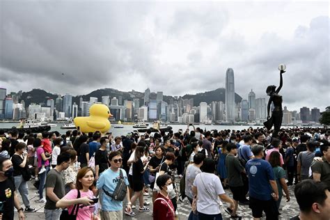 香港各界：国安法实施让香港市民对未来充满信心-许昌网