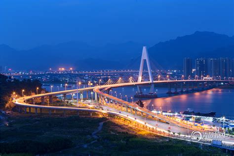 夜色下的大桥 温州最撩人的夜景都在这了！-新闻中心-温州网