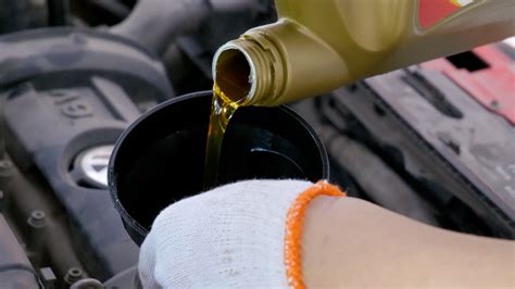 汽车保养更换机油的重要性