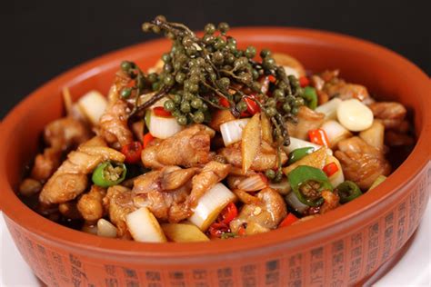 仔姜炒鸡,中国菜系,食品餐饮,摄影素材,汇图网www.huitu.com