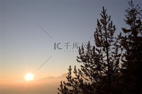 太阳落山非主流头像