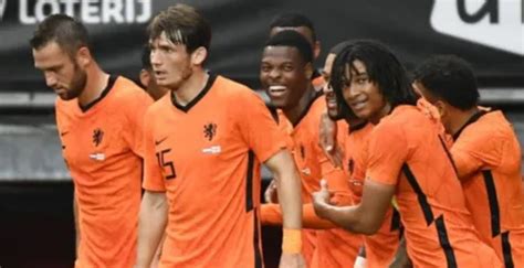 荷兰世界杯历届成绩-荷兰足球世界杯历史战绩一览-艾卡体育