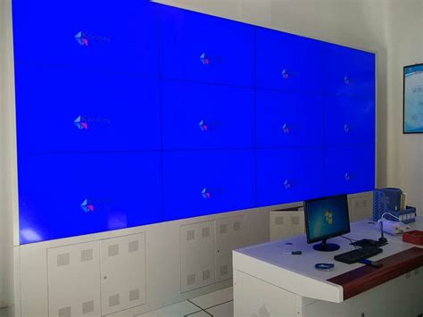 甘肃金昌金沙公馆安装55寸多样化超窄边液晶拼接屏工程案例