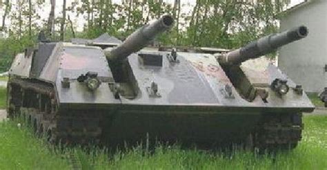 用现役直接改，不装主炮却更可怕，苏联喷火坦克有多简单粗暴？_凤凰网