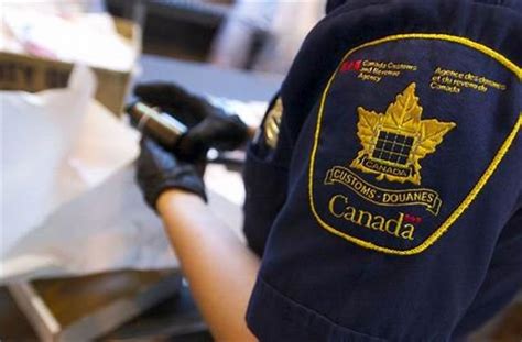 新移民登录加拿大之入境流程__凤凰网