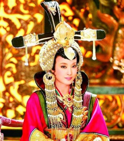 1985年潘迎紫版电视剧一代女皇主题曲一代女皇武则天经典_腾讯视频
