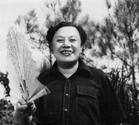 张彻图片