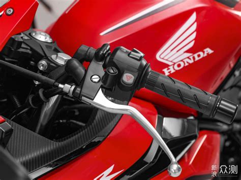 【试驾报告】表现全方位 HONDA「CBR400R」 | Webike摩托新闻