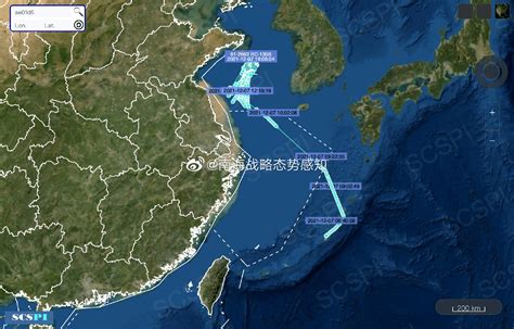 中国055万吨驱逐舰演练反潜海峡要道封锁，美军侦察机果然飞来盯梢