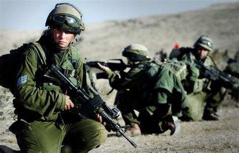 以色列军队珍惜每个军人哪怕是尸体都尽可能抢回_新浪军事_新浪网