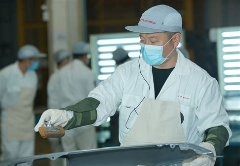 在工厂上了一天“班” 下生产线感受广汽本田的品质管控