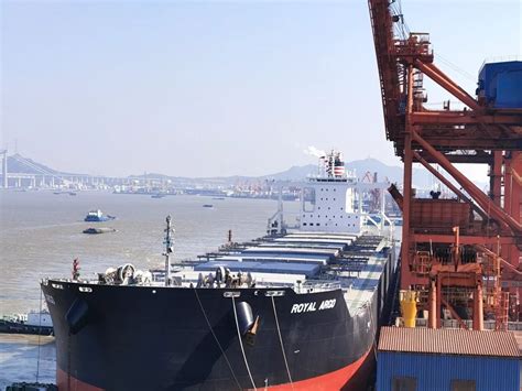 镇江港：从“小码头”到“亿吨大港” --中国水运报数字报·中国水运网