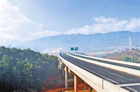 定了！临沧第一条高速公路13天后通车！创一项全国纪录！_路况动态_车主指南
