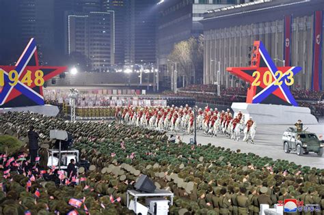 中国2009年大阅兵，女民兵方队的出场简直太惊艳，堪称史上最美！