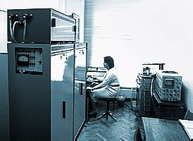 1946年2月15日 世界第一台电子计算机问世-新东方网