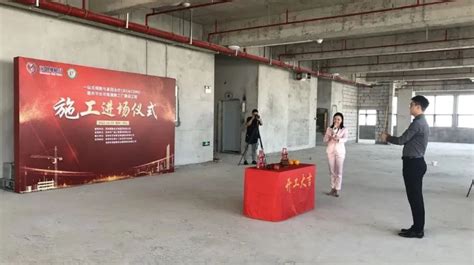 颁奖仪式红地毯节日活动或名人入场概念高清图片下载-正版图片506271945-摄图网