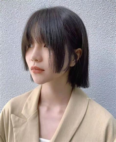 “前短后长”公主切发型 软萌姬发式减龄100%_刘海发型 - 美发站