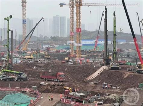 重庆东站建设按下“快进键”，5600余名工人撸起袖子干！ - 重庆铁路投资集团