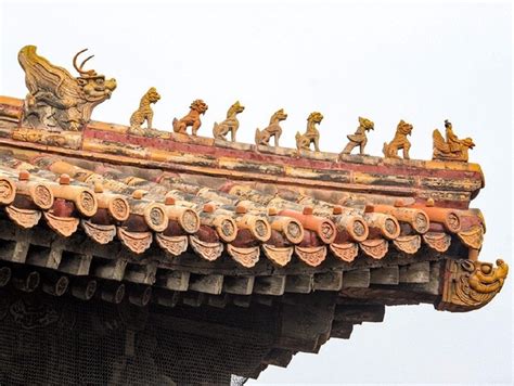 实用又美观：中国古建筑上的彩绘欣赏_张雄艺术网