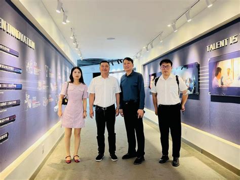 孙方到华塑公司调研时强调：凝心聚力 坚决实现“双一流”发展目标 - 安徽华塑股份有限公司