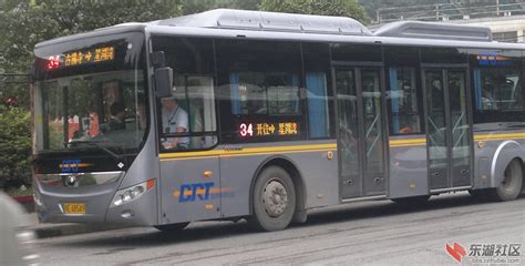 每一辆69路公交车，都承载着石家庄上万学子的青春！__凤凰网